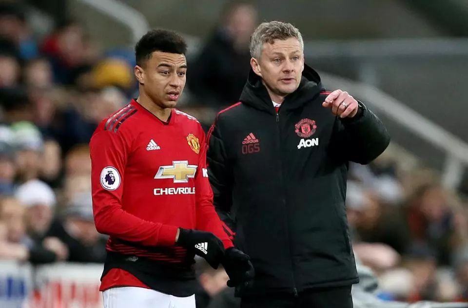 体育世界泳联锦标赛：中国队连夺两金